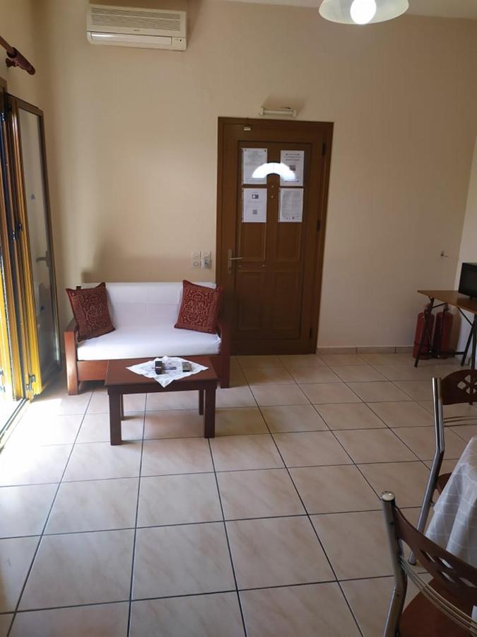 Stoúpa Markos Apartments 4 מראה חיצוני תמונה