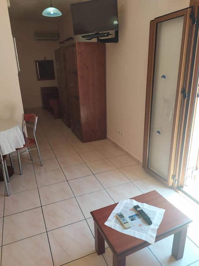 Stoúpa Markos Apartments 4 מראה חיצוני תמונה